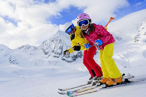 滑雪服的色彩设计——色彩千万不要搭配错！！！